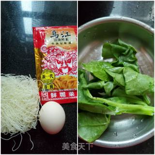 榨菜鸡蛋汤米粉的做法步骤：1