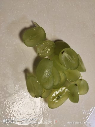 橙子葡萄酸奶的做法步骤：4