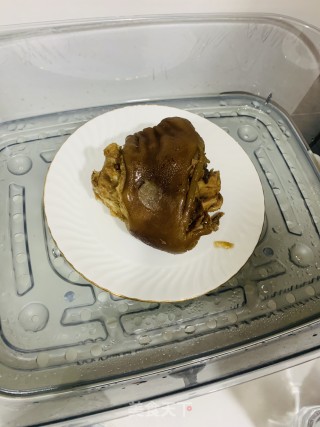 自制简单酱猪肘的做法步骤：9