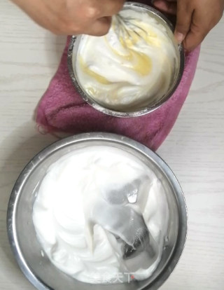 超详细解说戚风蛋糕的做法步骤：10