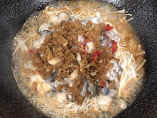蚝菇烩的做法步骤：4