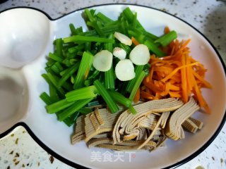 香芹拌胡萝卜的做法步骤：6