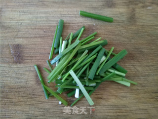 海鲜酱炒粉条的做法步骤：6