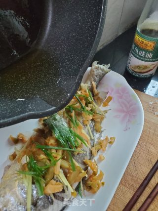 榨菜蒸黄花鱼的做法步骤：10
