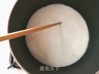 肠仔包的做法步骤：1