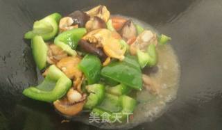 两青混炒 ~青椒炒青口肉的做法步骤：8