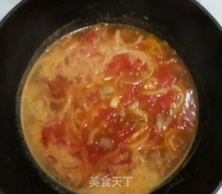西红柿洋葱牛肉浇面的做法步骤：6