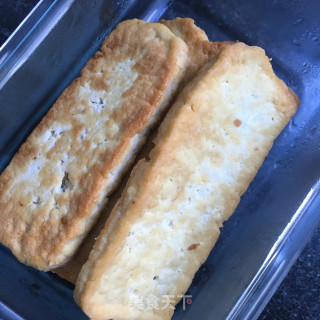 油豆腐拌黄瓜的做法步骤：2