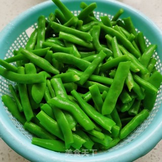 梅干菜烧四季豆的做法步骤：6