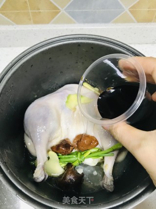 电饭锅焖鸭的做法步骤：4