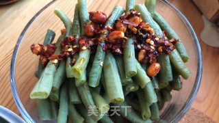 夏季豇豆（豆角）的做法步骤：1