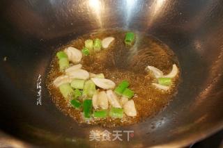 刺老芽炒培根肉的做法步骤：4