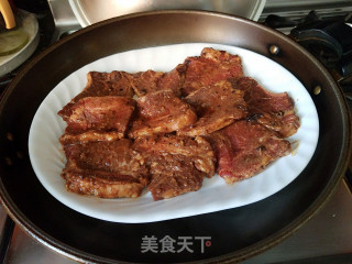 黑椒蒸牛仔骨的做法步骤：7