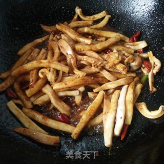 孜然爆炒鱿鱼的做法步骤：7