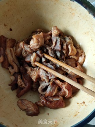 蒜香烤肉的做法步骤：1