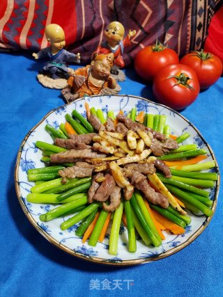 黑椒牛柳炒蒜薹的做法步骤：14