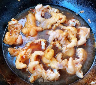 香辣凤爪鹌鹑蛋#食物边角料做大餐#的做法步骤：8