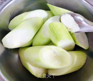 丝瓜酿肉#食物边角料做大餐#的做法步骤：3