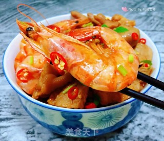 明虾鸡爪煲#食物边角料做大餐#的做法步骤：11