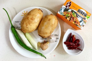 干锅藕片的做法步骤：1