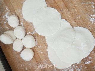 韭菜鸡蛋粉条素包子的做法步骤：7