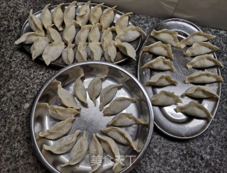 大蒜猪肉水饺的做法步骤：9