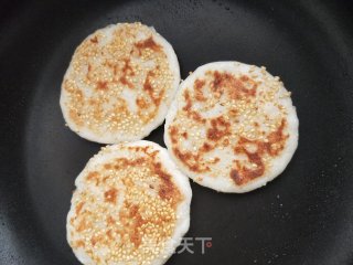 山药糯米饼的做法步骤：5