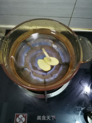 白灼河虾的做法步骤：2