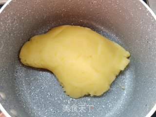 芒果酥皮泡芙的做法步骤：7