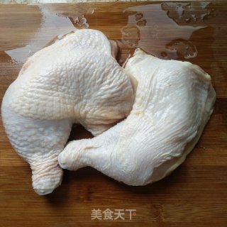 可乐鸡腿的做法步骤：1
