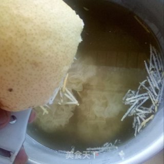 金丝银耳花羹的做法步骤：3
