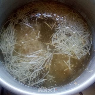 金丝银耳花羹的做法步骤：4