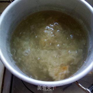 金丝银耳花羹的做法步骤：6