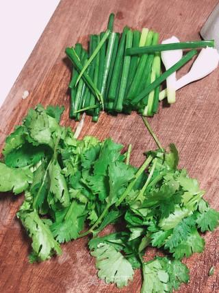 木耳炒鸡肉的做法步骤：5