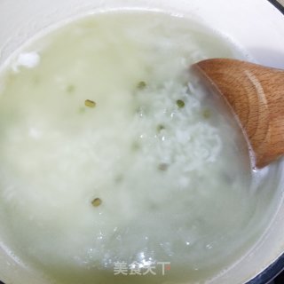 清凉绿豆粥的做法步骤：3