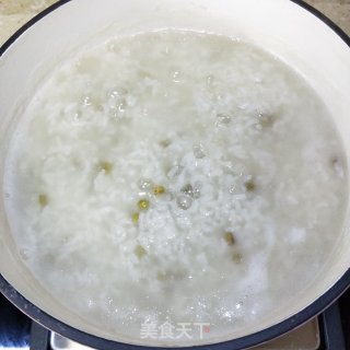 清凉绿豆粥的做法步骤：5