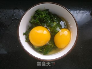 荠菜摊鸡蛋的做法步骤：3