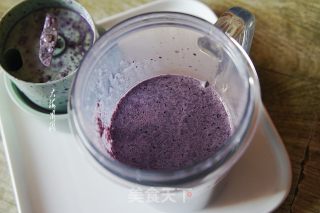 桑葚果奶昔的做法步骤：5