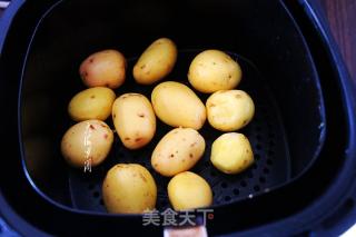 炸土豆的做法步骤：3