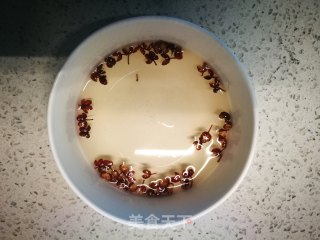 豇豆胡萝卜大肉饺子馅的做法步骤：1
