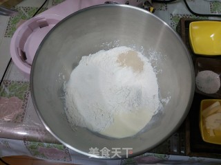 日式牛奶卷的做法步骤：2