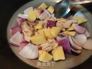 马来咖喱鸡的做法步骤：6