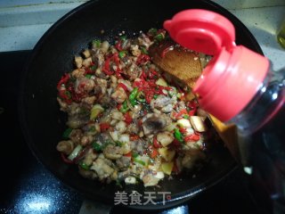 小炒鸡的做法步骤：9