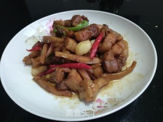 墨鱼干烧五花肉的做法步骤：10