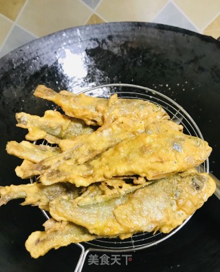 炸小黄鱼的做法步骤：7