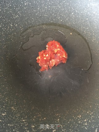 “食物边角料做大餐”剁椒千张炒莴苣叶的做法步骤：6