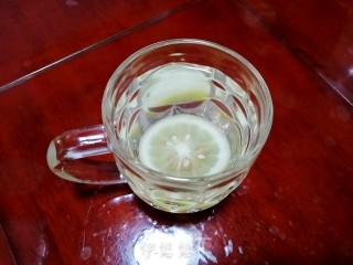 柠檬水的做法步骤：5