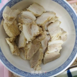 回锅肉炒尖椒的做法步骤：3