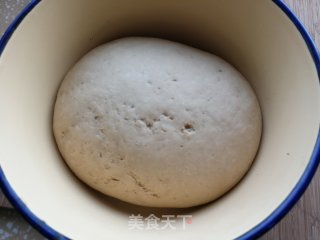 红糖开花馒头的做法步骤：2