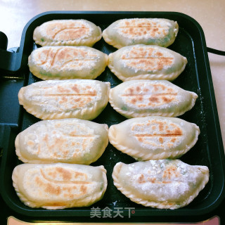 韭菜鸡蛋盒子的做法步骤：16